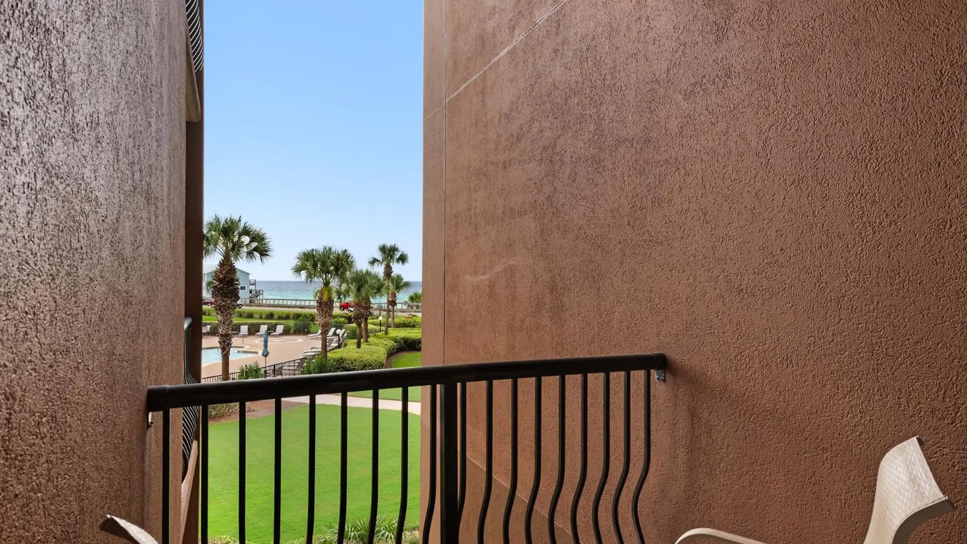 Mediterranea 305B By Newman-Dailey Destin Apartment